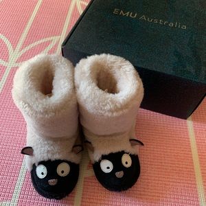 Warmest and cutest baby boots ever!